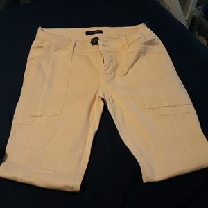 Black house white market pants